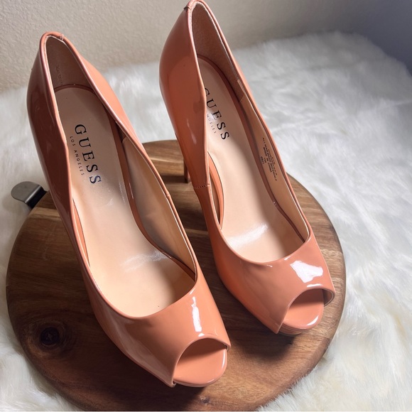 GUESS Rosalie Blush Pink Patent Leather Heels Size 8.5 - Picture 1 of 11